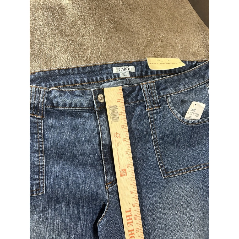 NWT Cato Contemporary Size 18 Lower Rise Denim Capris Flap Pocket Crop Jeans - Picture 8 of 11